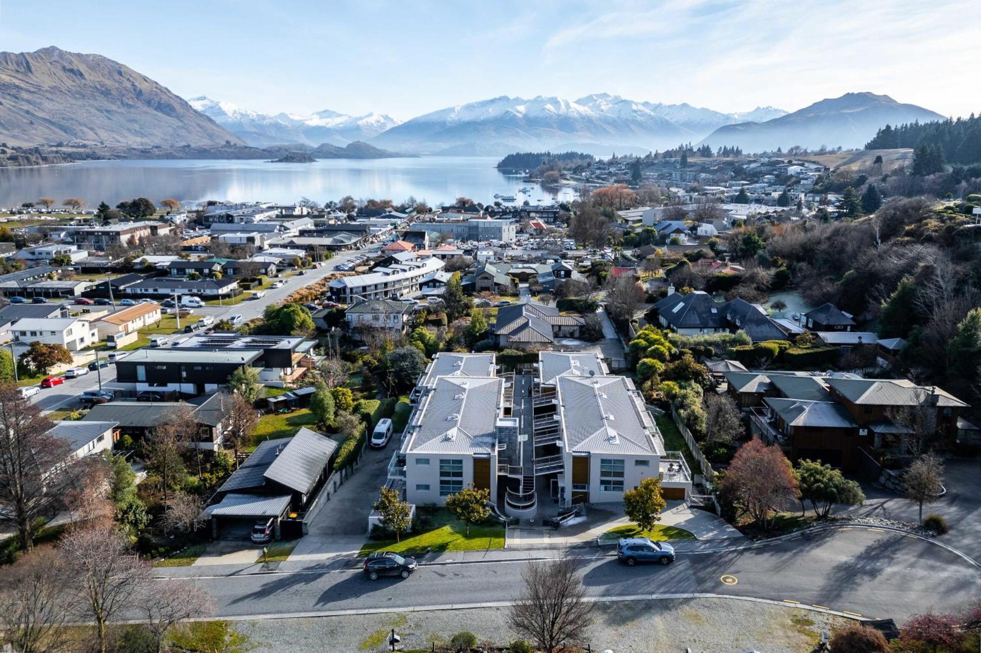 Central Luxury Apartment 114 Wanaka Exteriör bild