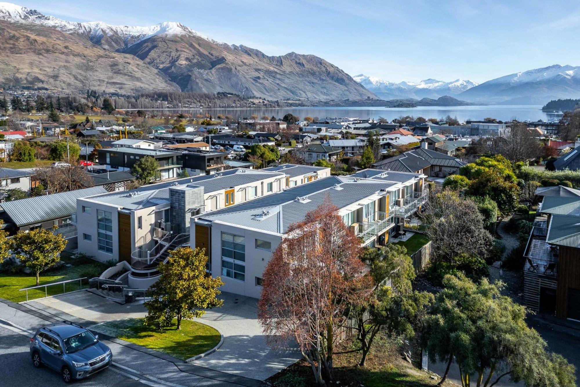 Central Luxury Apartment 114 Wanaka Exteriör bild