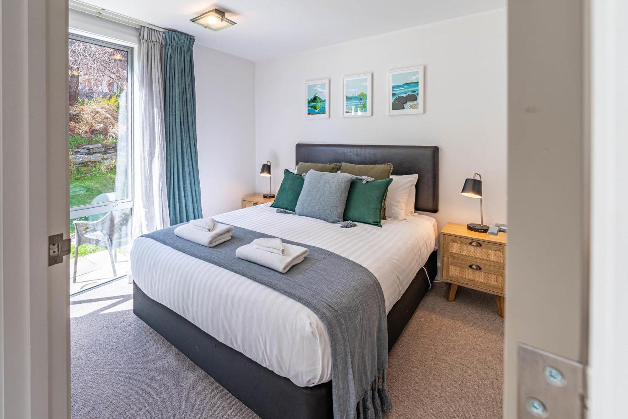 Central Luxury Apartment 114 Wanaka Exteriör bild