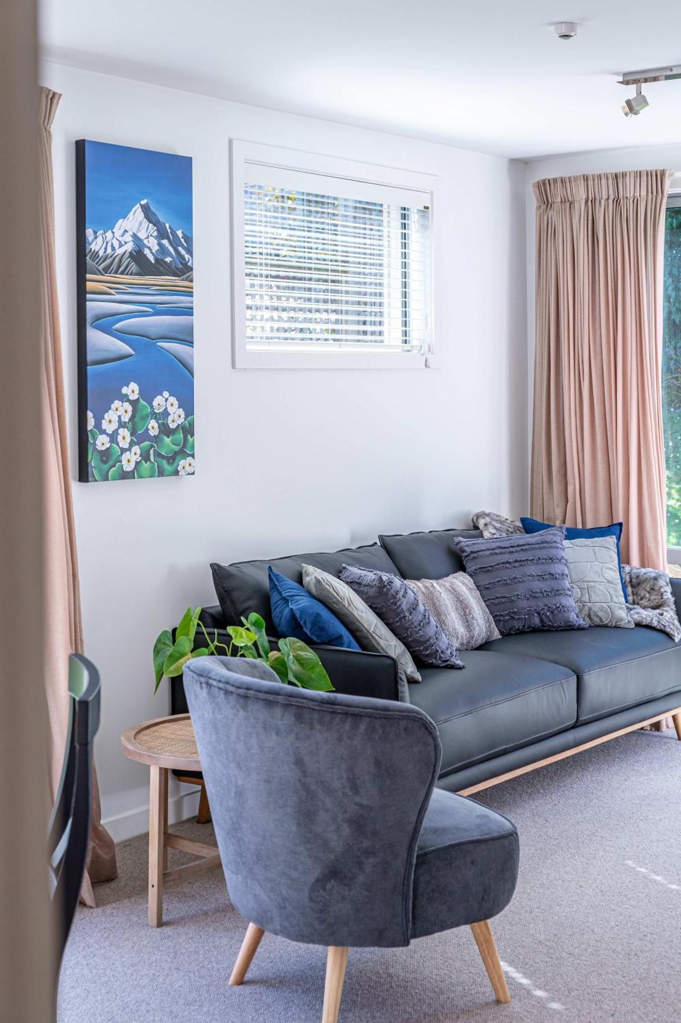 Central Luxury Apartment 114 Wanaka Exteriör bild